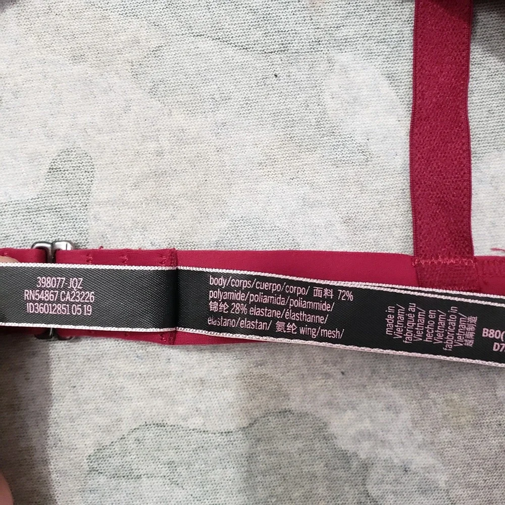 Victoria's Secret Bra‎ Womens Medium Red Wireless
